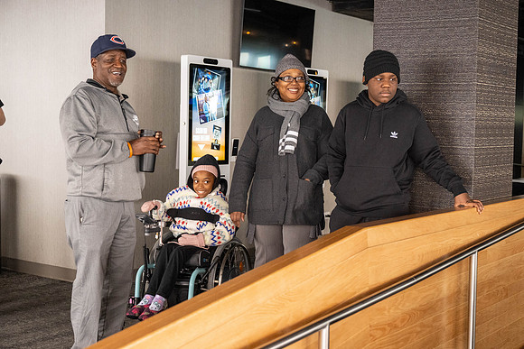 260303_JoshuaDanasiaSurpriseENG360Chicago_A0676