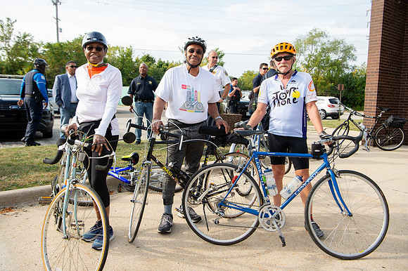 211002_BikeTourDeProvisoOakPark_A0215