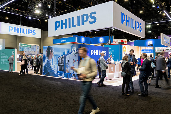 230418_PhilipsMcCormickMaeDistrictChicago_A0109