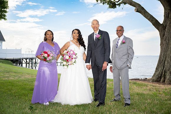230715_LinnetteMichealTheKnollviewHouseWED_A2275