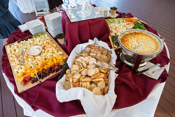 230916_MelodyFrankCelebrationsAtTheBayWED_A1006