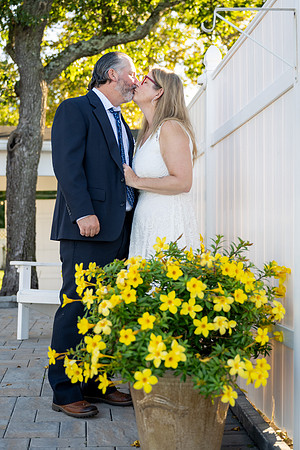 230916_MelodyFrankCelebrationsAtTheBayWED_A0081