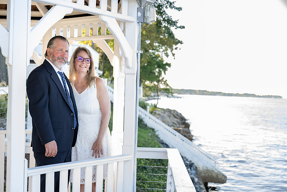 230916_MelodyFrankCelebrationsAtTheBayWED_A0587