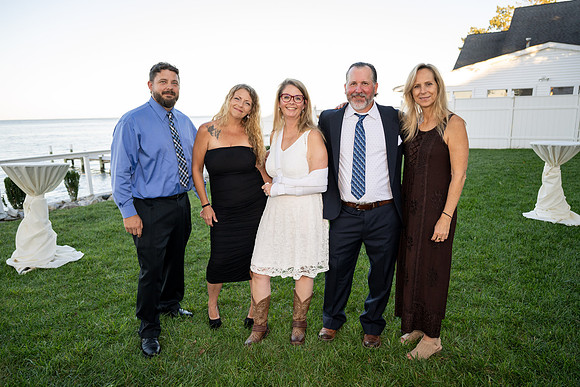 230916_MelodyFrankCelebrationsAtTheBayWED_A1023