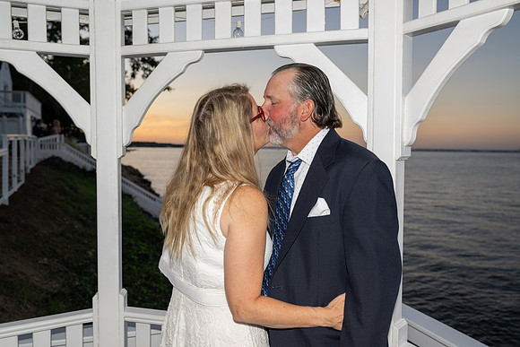 230916_MelodyFrankCelebrationsAtTheBayWED_A1270