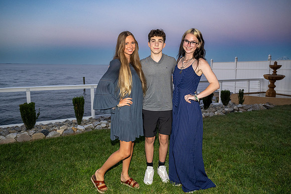 230916_MelodyFrankCelebrationsAtTheBayWED_A1357