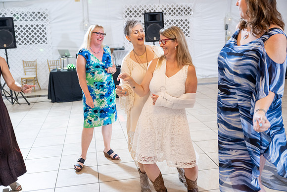 230916_MelodyFrankCelebrationsAtTheBayWED_A1988