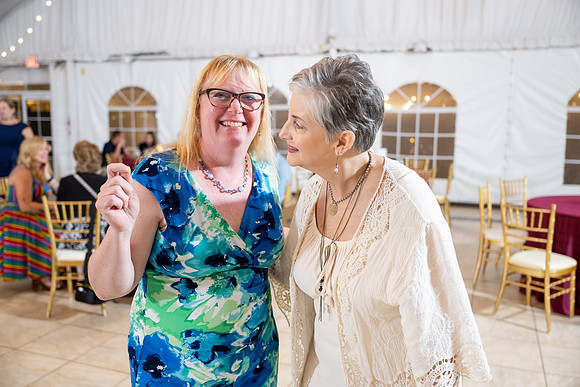 230916_MelodyFrankCelebrationsAtTheBayWED_A2019