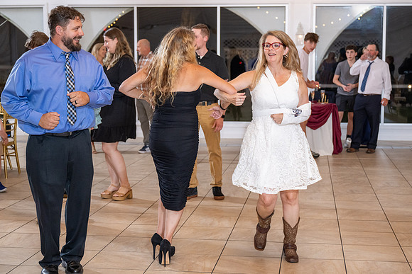 230916_MelodyFrankCelebrationsAtTheBayWED_A2362