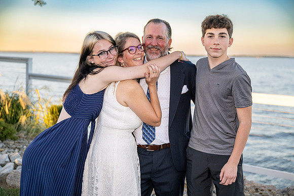 230916_MelodyFrankCelebrationsAtTheBayWED_A1174