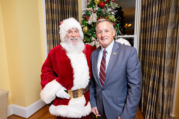 231205_CongresswomanJuliaLetlowHolidayParty_A0328