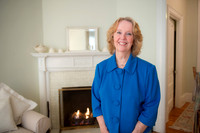 130218_CathieGrayHomeHeadshot_A0041