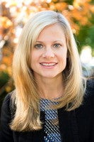 121022_LeslieShellerHomeHeadshot_A0324
