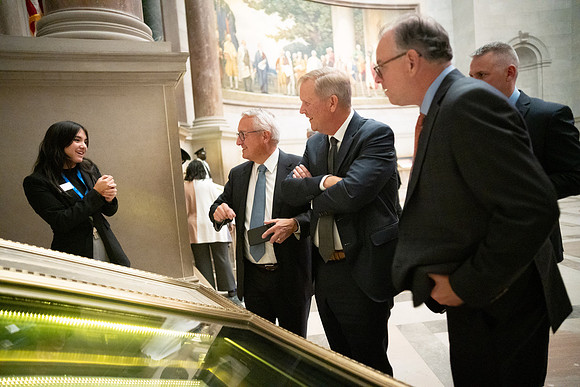 231101_NutrienNationalArchives_A0800